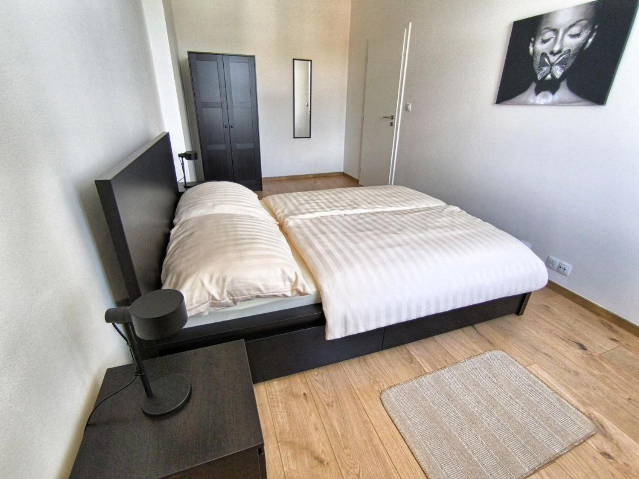 Isabel'S Suites Prague Extérieur photo